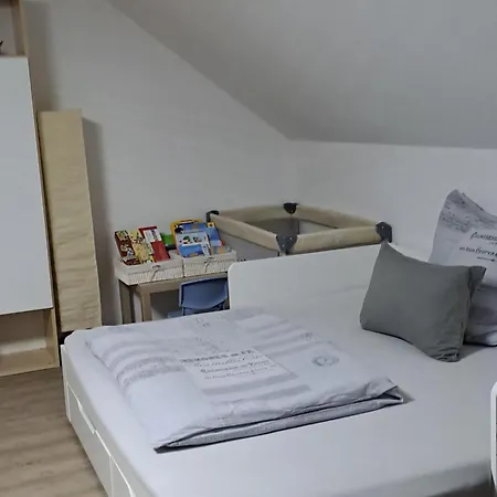 Ferienwohnung Dieblich شقة ديبليخ